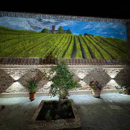 Residenza Nikol Appartamento Giulia Casale Monferrato Buitenkant foto