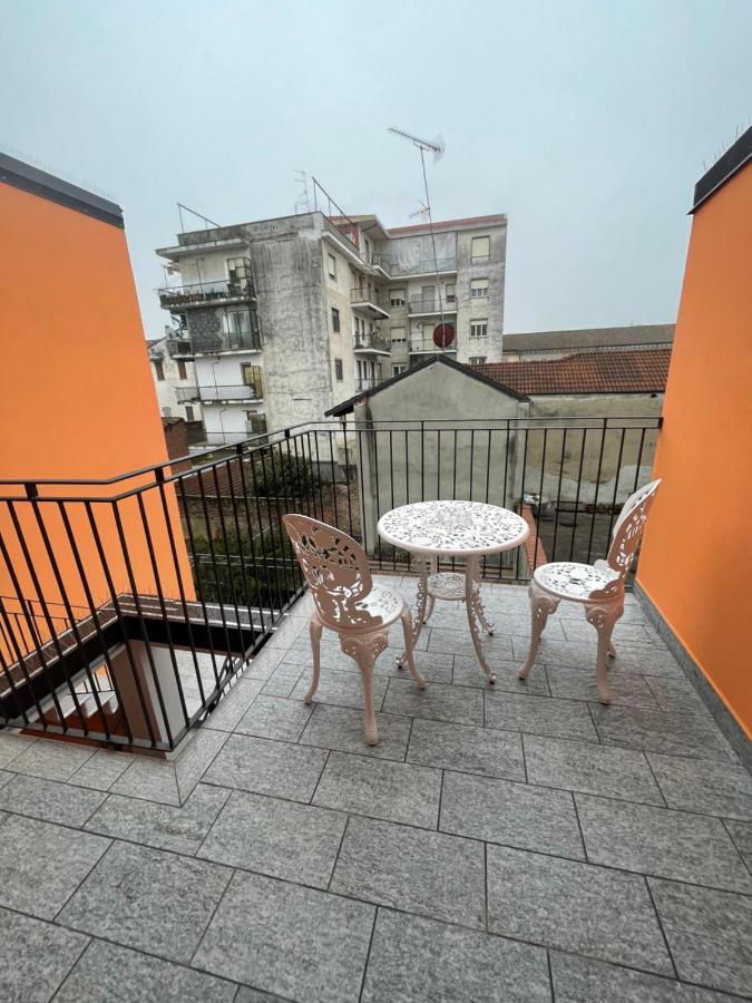 Residenza Nikol Appartamento Giulia Casale Monferrato Buitenkant foto