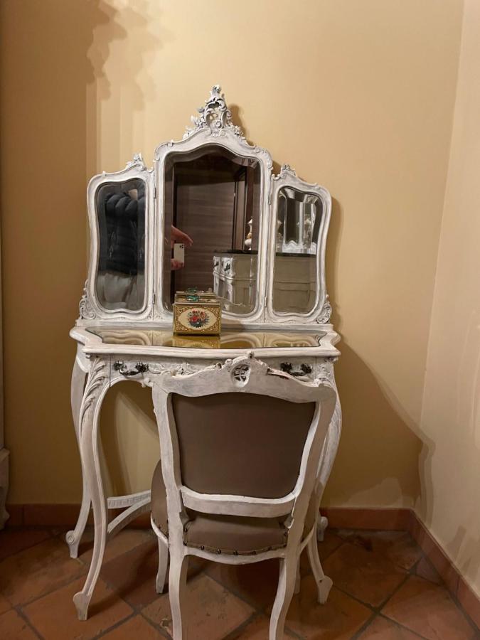 Residenza Nikol Appartamento Giulia Casale Monferrato Buitenkant foto